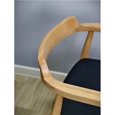 Стул SHT-S204
                        черный / прозрачный лак