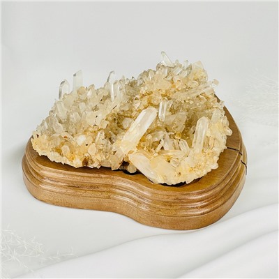 Радуга Самоцветов Друза Горного Хрусталя на подставке