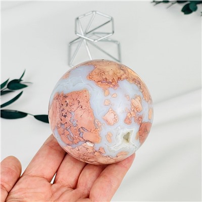 Радуга Самоцветов Шар из розового цветочного Агата на подставке