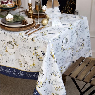 Скатерть новогодняя «Этель» Snow animals 149×180 см с ГМВО, 100%хл, 190 г/м²