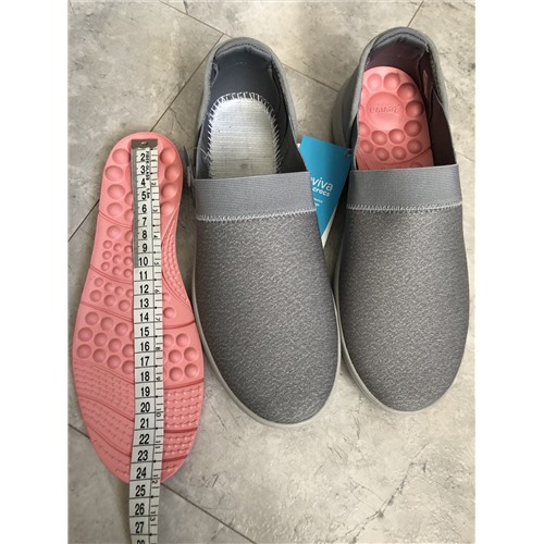 CROCS Reviva Slipon