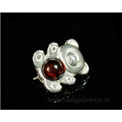 Брошь Мишка 15*16мм с янтарём в посеребрении цв.коньячный