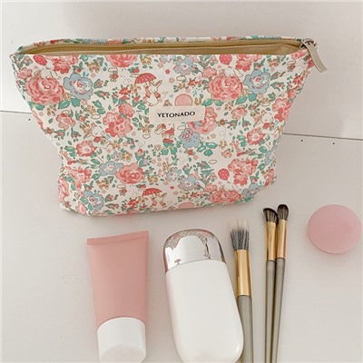 Fresh cute capacious cosmetic bag, cloth bag, storage system, shoulder bag, small clutch bag