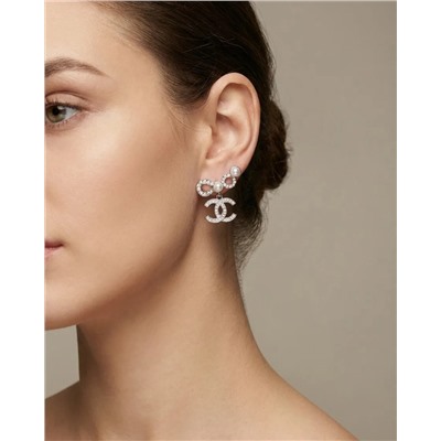 Стильные серьги