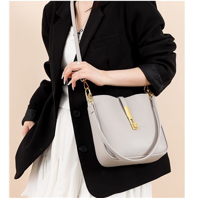 Bags Сумка женская / кожа /  025081