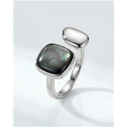 Кольцо с натуральным перламутром