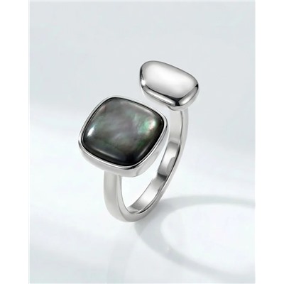 Кольцо с натуральным перламутром