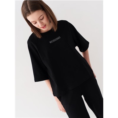 Комплект для девочки: футболка, брюки