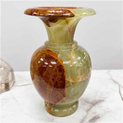 Радуга Самоцветов Ваза из Оникса