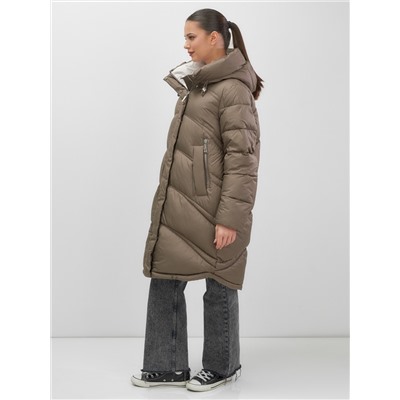 Пальто зимнее утепленное с капюшоном женское коричневого цвета 7747K