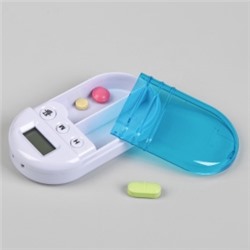 4121443 Таблетница 2секц 9*4.7см с таймером и батарейкой бел/голуб