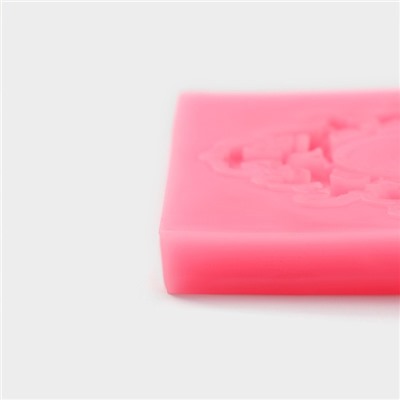 Молд для заливки Доляна «Вензели. Рамка», силикон, 6.7×7.5 см, розовый