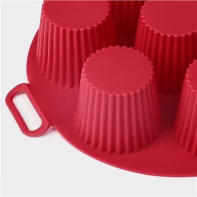 Форма для выпечки Доляна «Рифленый круг», силикон, 20×20×5 см, 7 ячеек (5.5×5 см), красная