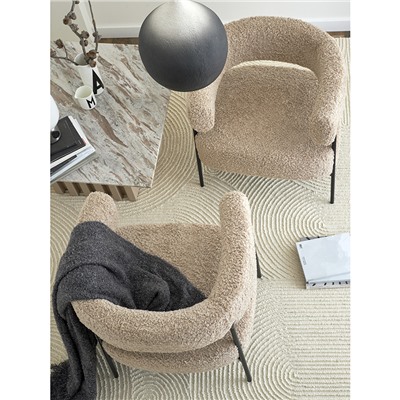 Кресло HugMe, букле, миндальное молоко