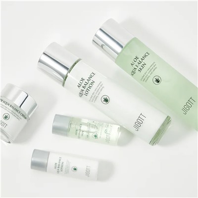 Jigott Набор для лица с экстрактом алоэ / Aloe Aqua Balance Skin Care 3 Set, 150 мл*2, 50 мл, 30 мл*2