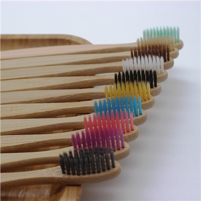 Набор деревянных бамбуковых эко-щеток 10 шт. в коробке