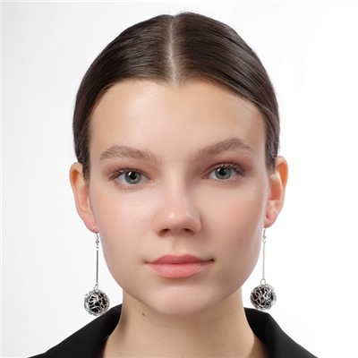 Серьги висячие «Шар плетёный», цвет чёрный в серебре, 6.5 см