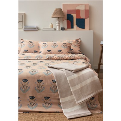 Набор наволочек "Летний цветок" из премиального сатина из коллекции Russian North, 70х70 см