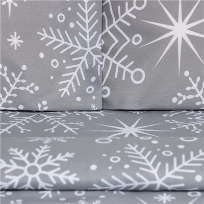 Постельное бельё «"Этель"» 1.5 сп Snow fall, 143х215 см, 150х214 см, 70х70 см - 2 шт, бязь