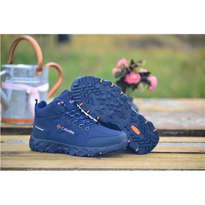 Зимняя Колямбия из комбинированных материалов