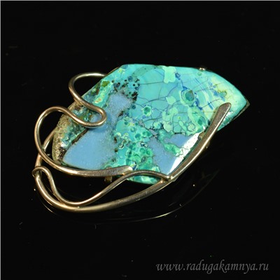 Брошь с хризоколлой 30*46мм