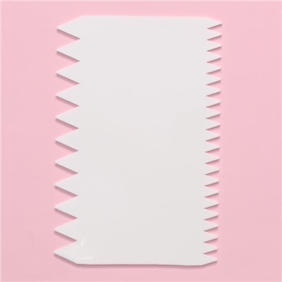 Шпатель кондитерский Доляна «Зубчики», 11×7 см, белый