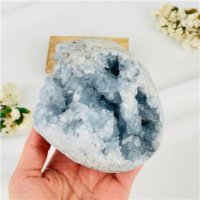 Радуга Самоцветов Друза Целестина на подставке