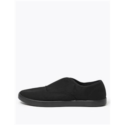 Kids' Slip-On Plimsolls (7 Small - 4 Large)