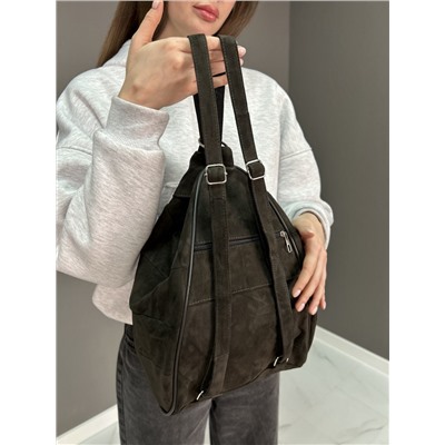 Сумка-рюкзак женская из телячьей кожи