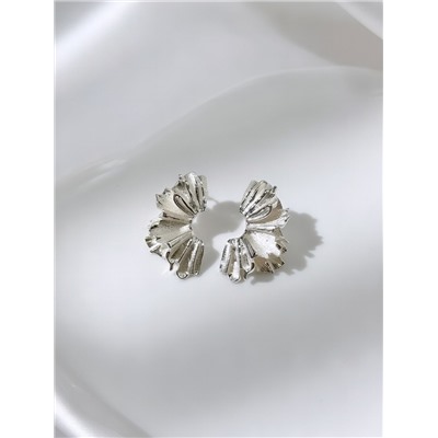 Стильные серьги