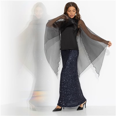 Блуза с акцентными рукавами, Незаменимая