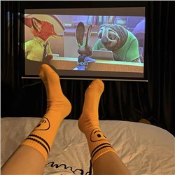 Sports brand cotton knee socks for men and women, European style, mid-length