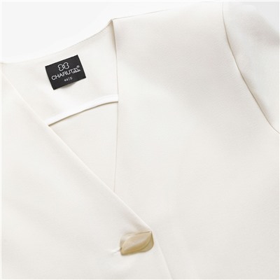 Брючный костюм, На шаг впереди моды