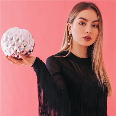 Серьги с жемчугом «Нежность» круг с бусиной, цвет белый в золоте