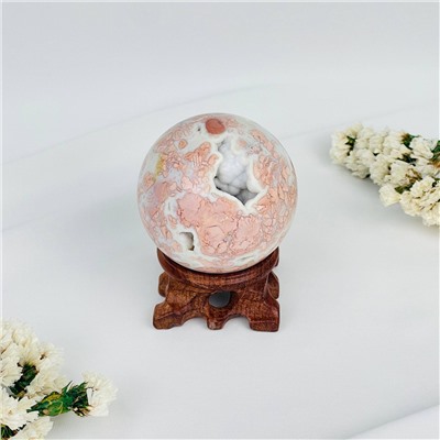 Радуга Самоцветов Шар из розового цветочного Агата на подставке