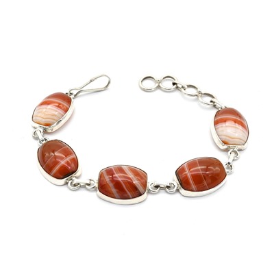 Браслет из сердолика в посеребрении 17*15мм, 15,5см.