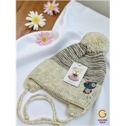 Теплая шапка для девочки на возраст 6-8 лет Арт 8