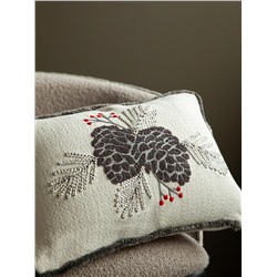 Чехол на подушку Frosted cones из коллекции New Year Essential, 30х45 см