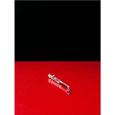 Брошь «Шприц» медицинский, цвет красный в серебре