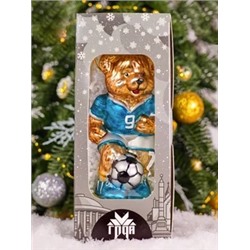 Елочная игрушка стеклянная декорированная "Футбольный мишка"