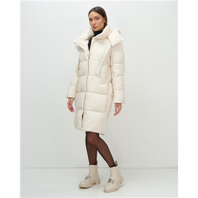 Пальто зимнее утепленное с капюшоном женское бежевого цвета 7700B