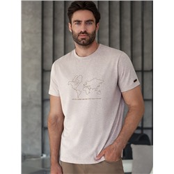 Футболка полуприлегающего кроя с принтом из премиального хлопка