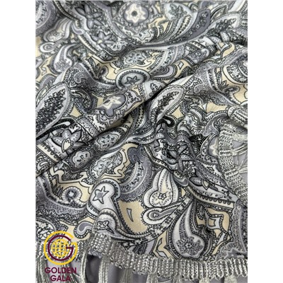 Косынка теплая на флисовой подкладке с бахромой Арт 2347/25