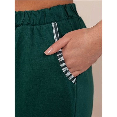 Женский костюм мод.2143 / Зеленый