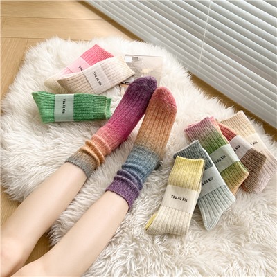 Warm Japanese demi-season woolen knee socks, gradient, mid-length