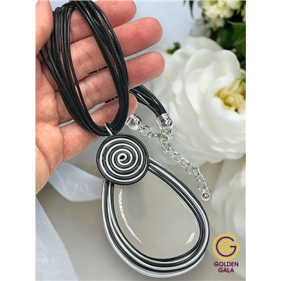 Кулон-подвеска из натурального Агата  на многослойном шнурке АБ4/002 дымчатый