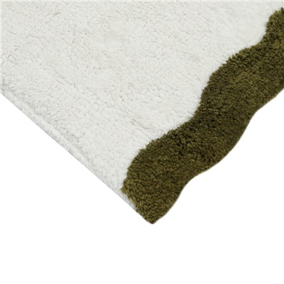 Коврик для ванной с кантом оливкового цвета из коллекции Trendy Ruffles, 50x80 см