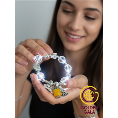 Браслет женский с кристаллами на резинке БР12/01 (перламутрово-прозрачный)