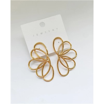 Стильные серьги