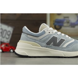 New Balance из натуральной замши